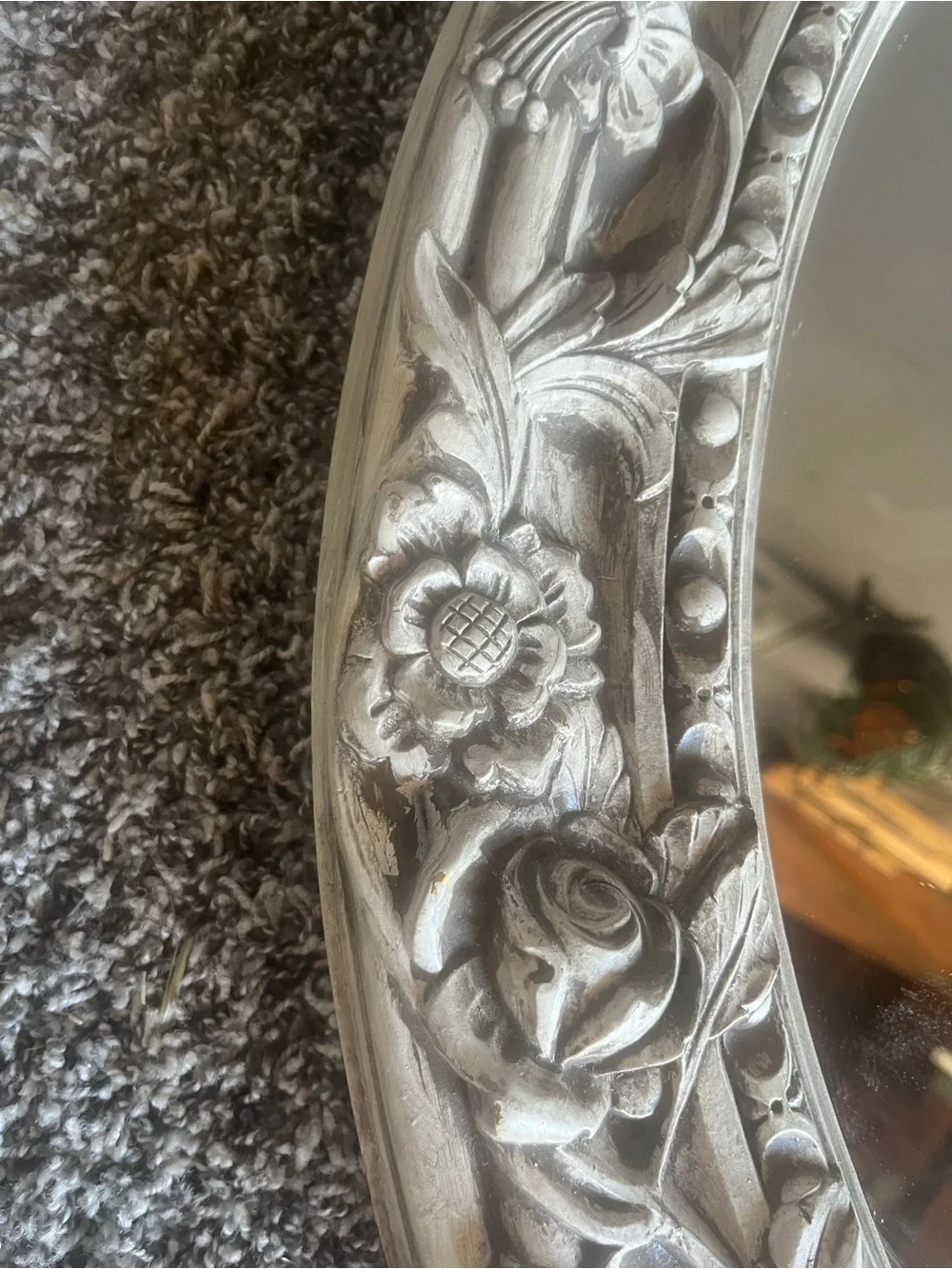 Vintage Ornate Round Wall Mirror in Distressed White